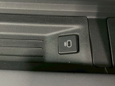 2024 LAND Rover DEFENDER 缩略图 41