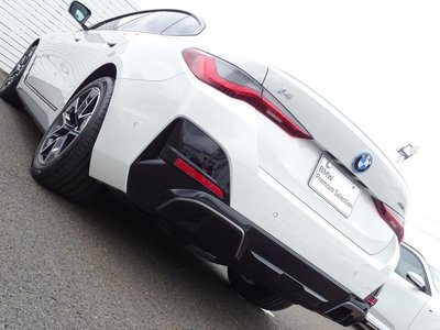 2025 BMW I4 — миниатюра 19