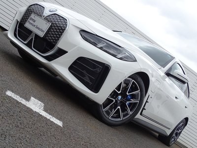 BMW I4 - 8