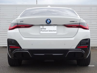 2025 BMW I4 — миниатюра 18