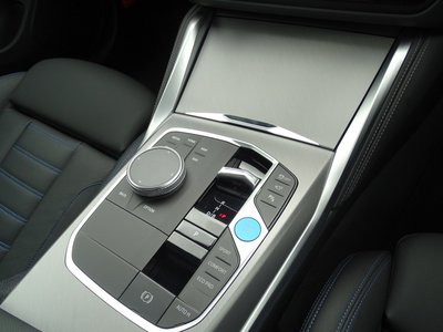 2025 BMW I4 — миниатюра 43