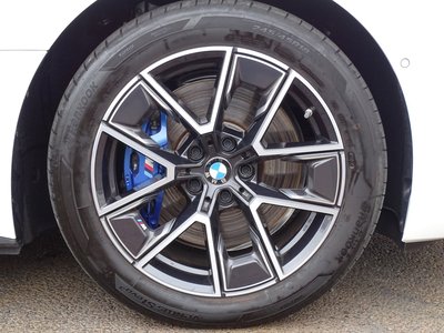 BMW I4 - 6