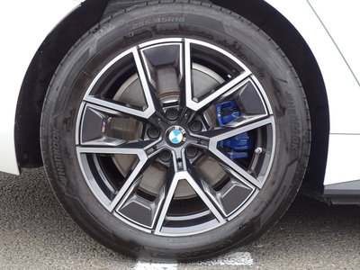 2025 BMW I4 — миниатюра 25