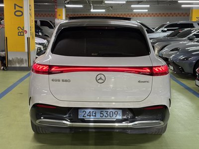 MERCEDES-BENZ EQS - 6