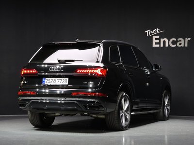 AUDI Q7 - 3