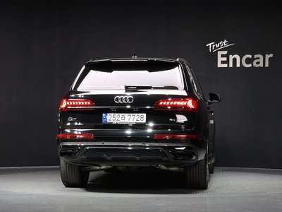 AUDI Q7 - 4