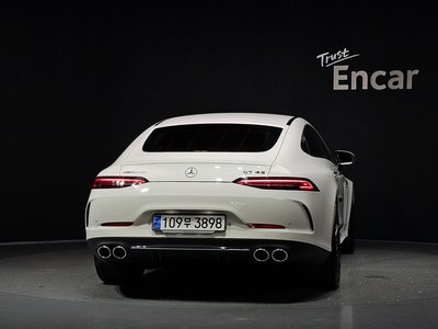 2023 Mercedes-BENZ GT AMG — фото 4