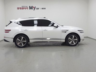 صورة 7 لـ 2022 Genesis GV80