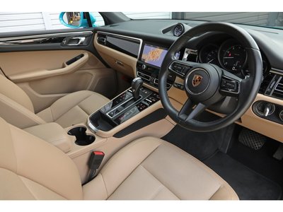 2022 Porsche MACAN 缩略图 25