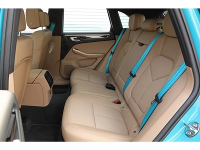 2022 Porsche MACAN 缩略图 33