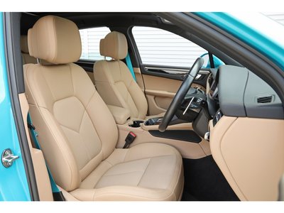 2022 Porsche MACAN 缩略图 12