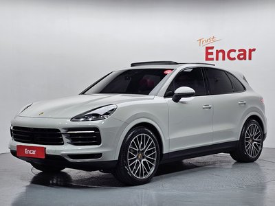 PORSCHE CAYENNE - 1