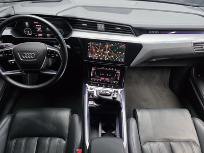 AUDI E-TRON - 5