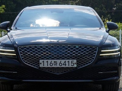 GENESIS G80 (RG3) - 1