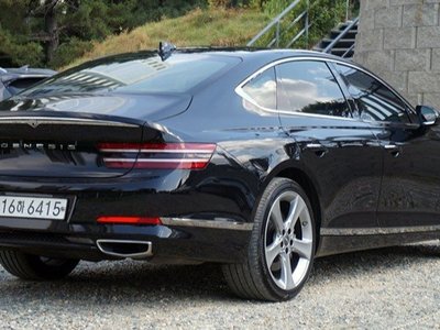 GENESIS G80 (RG3) - 3