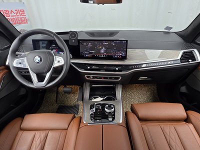 2024 BMW X7 photo 5