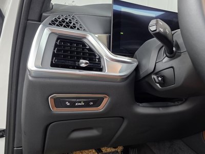 صورة مصغرة 16 لـ 2024 BMW X7