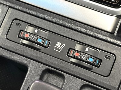 TOYOTA LAND CRUISER PRADO - 9