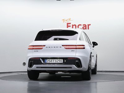 2021 Genesis GV70 photo 3