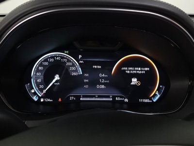 2021 Genesis GV70 photo 8