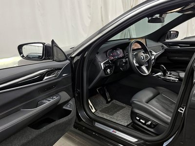 BMW 6 SERIES GT - 10