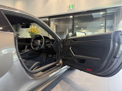 صورة مصغرة 14 لـ 2022 Porsche 911