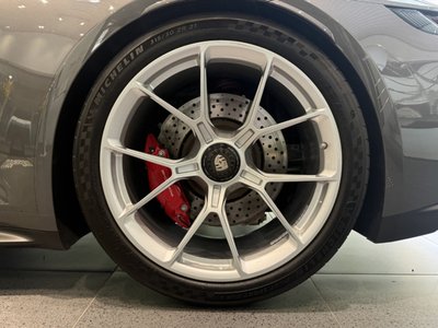 صورة 8 لـ 2022 Porsche 911