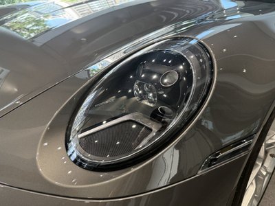 صورة 9 لـ 2022 Porsche 911