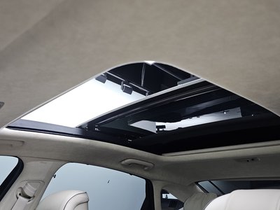 2023 Genesis G80 (RG3) thumbnail 23