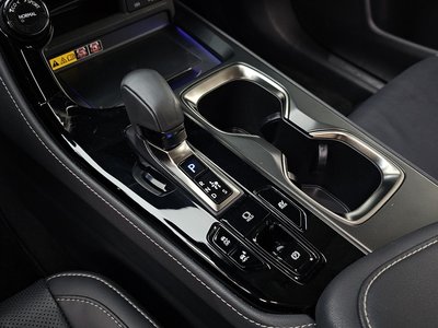 صورة مصغرة 12 لـ 2024 Lexus NX