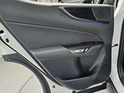 صورة مصغرة 15 لـ 2024 Lexus NX