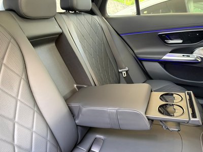 صورة مصغرة 45 لـ 2025 Mercedes-BENZ E-CLASS