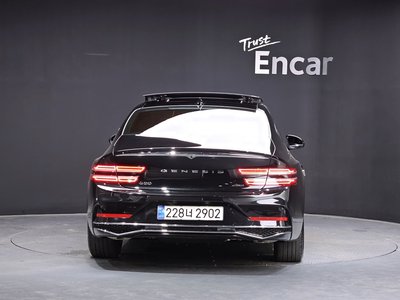 GENESIS G80 (RG3) - 4