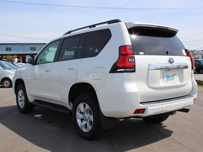 TOYOTA LAND CRUISER PRADO - 7