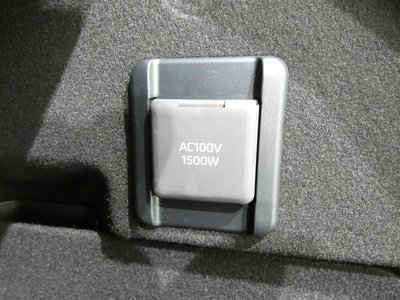 TOYOTA CROWN CROSSOVER - 4