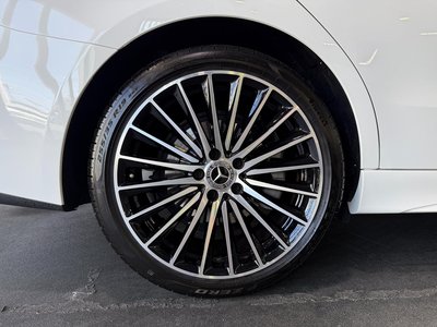 MERCEDES-BENZ C-CLASS - 9