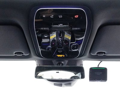 2025 Mercedes-BENZ GLC — миниатюра 17