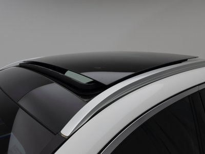 2025 Mercedes-BENZ GLC — миниатюра 12