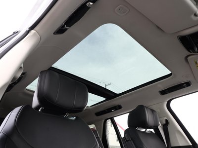 صورة 10 لـ 2024 LAND Rover RANGE ROVER