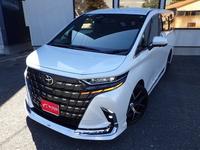 2024 Toyota ALPHARD — фото 2