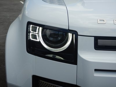 2023 LAND Rover DEFENDER — миниатюра 32