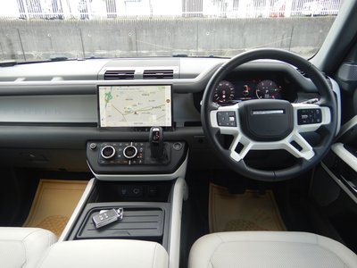 2023 LAND Rover DEFENDER — фото 9