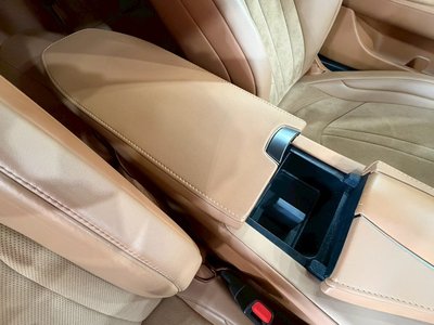 صورة مصغرة 51 لـ 2018 Lexus LC