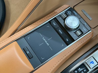 صورة مصغرة 49 لـ 2018 Lexus LC