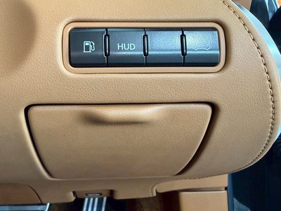 صورة مصغرة 35 لـ 2018 Lexus LC