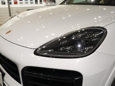 PORSCHE CAYENNE - 10