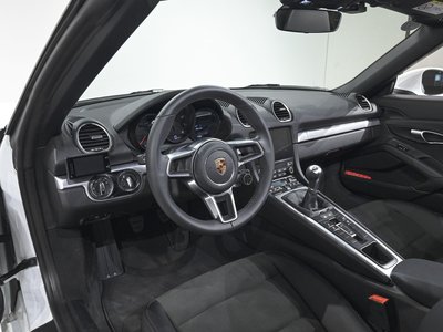 PORSCHE 718 - 10