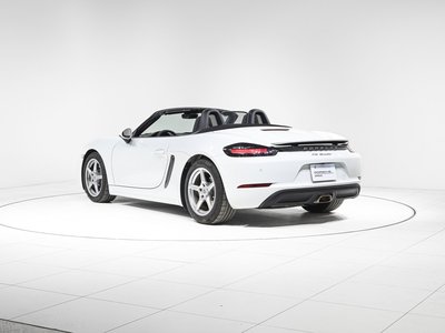 PORSCHE 718 - 8