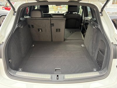صورة مصغرة 42 لـ 2019 Porsche MACAN