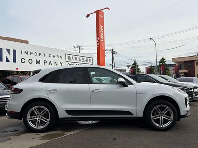 صورة 8 لـ 2019 Porsche MACAN